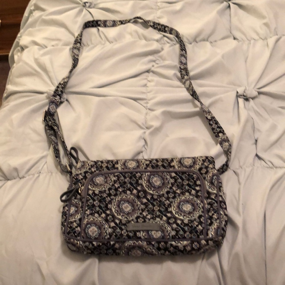 Vera Bradley cross body